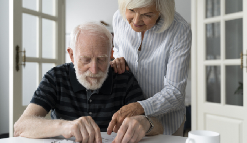 Alzheimer’s care guide : 10 helpful tips for caregivers