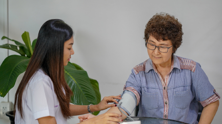 Diabetes-Focused Senior Living – Specialized Care Home for Diabetic Seniors in India