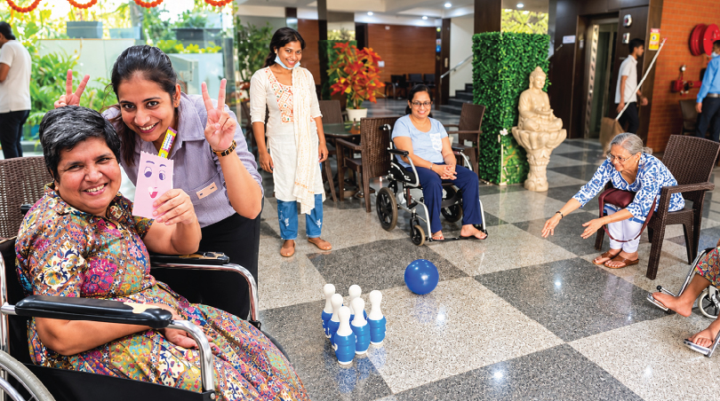 Staying active and healthy through senior day care programs